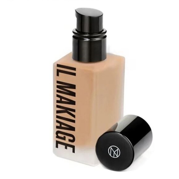 IL MAKIAGE Other - Il  Makiage #60 Foundation